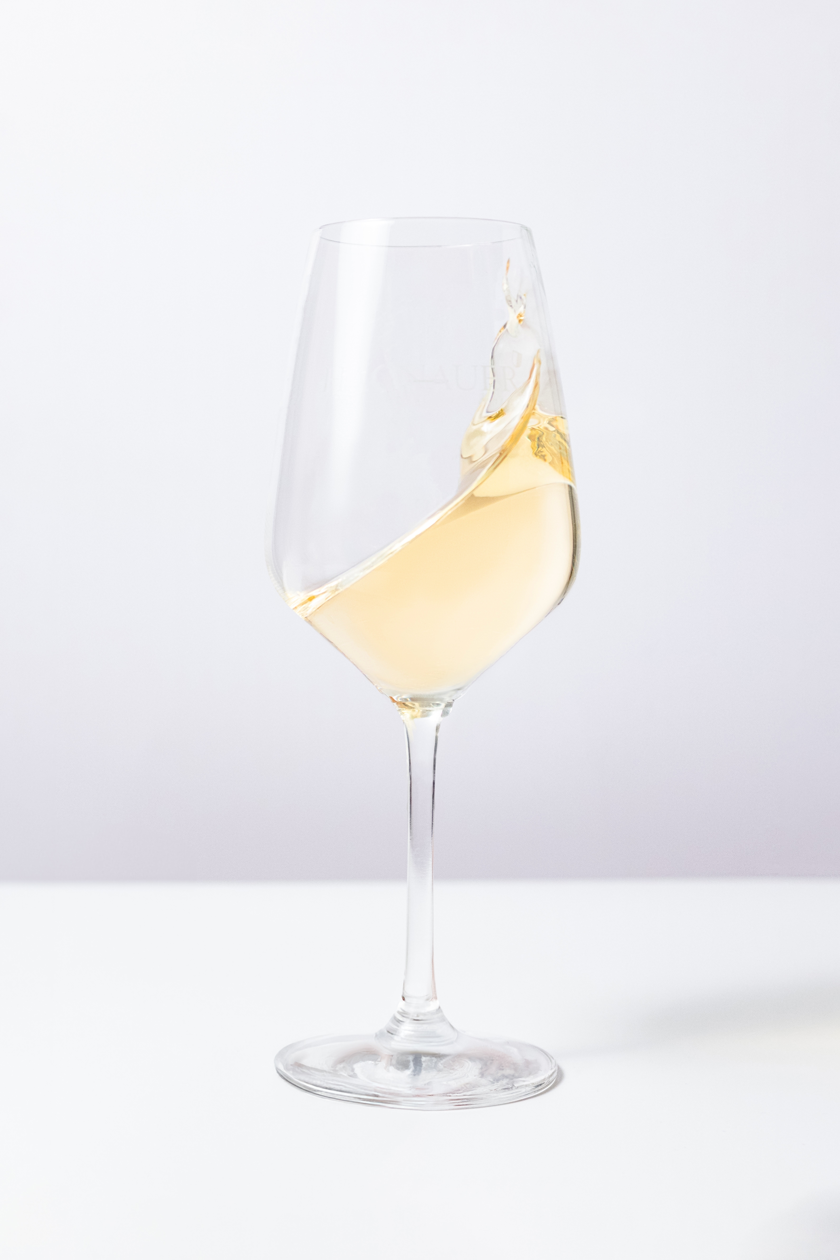 Wein Farbe- Hagnauer Burgstall Grauburgunder trocken